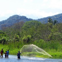 Fishing kids